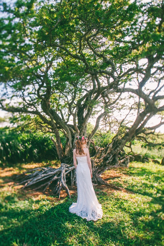 tropical-intimate-hawaiian-wedding