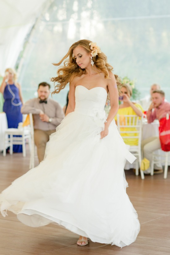 yellow-and-pink-lakeside-wedding