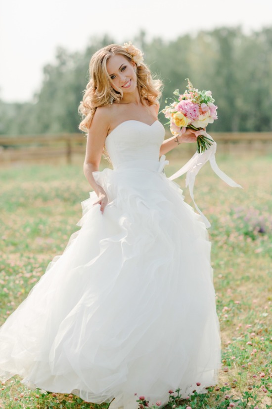 yellow-and-pink-lakeside-wedding