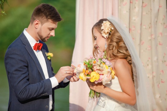 yellow-and-pink-lakeside-wedding