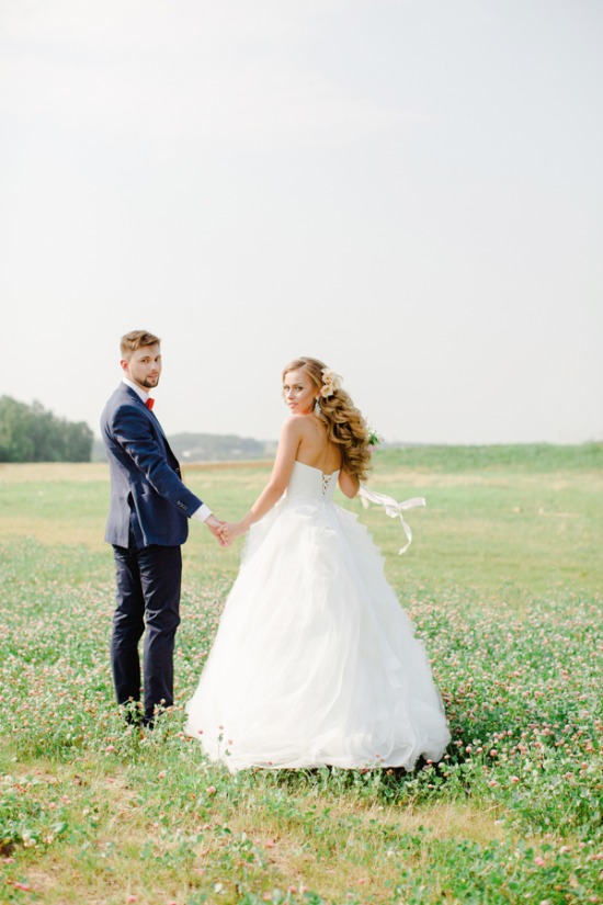 yellow-and-pink-lakeside-wedding