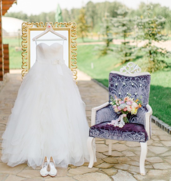 yellow-and-pink-lakeside-wedding