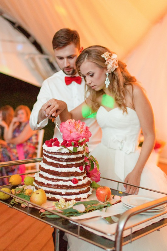 yellow-and-pink-lakeside-wedding