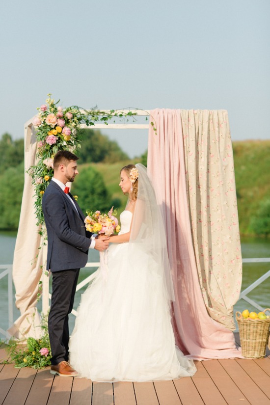 yellow-and-pink-lakeside-wedding