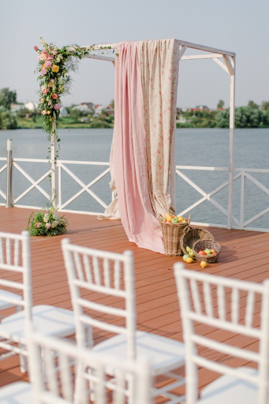 yellow-and-pink-lakeside-wedding