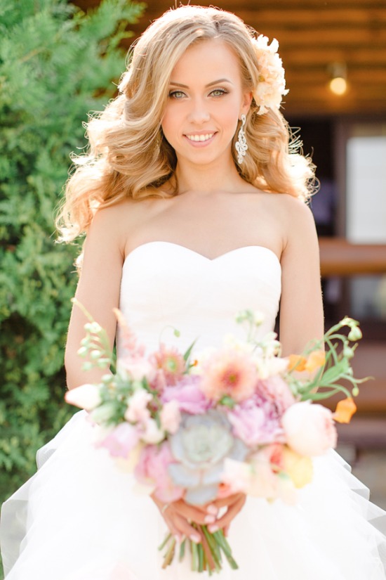 yellow-and-pink-lakeside-wedding