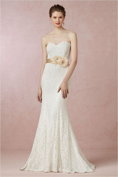 15 Dazzling Wedding Dresses Under $600