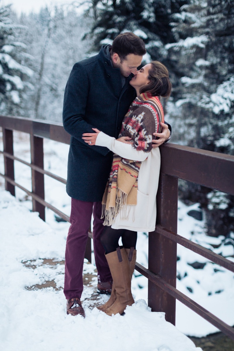 15-winter-engagement-shoot-ideas-weddingchicks