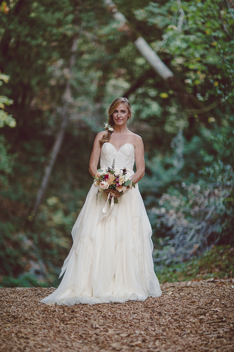23-natural-and-rustic-forest-wedding