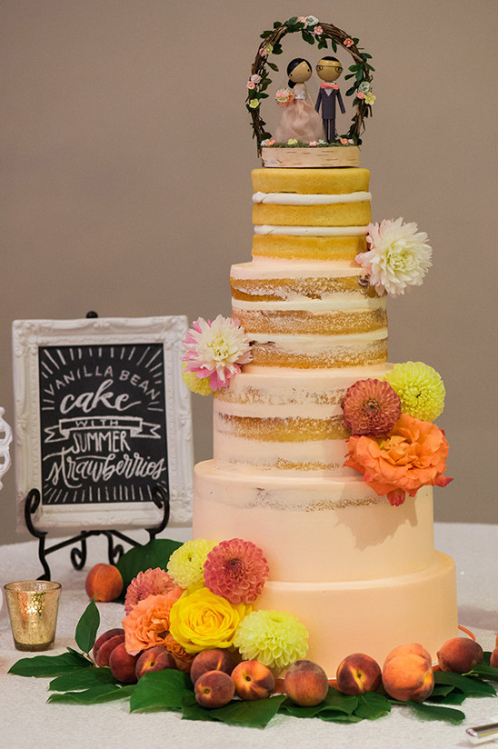 ombre frosted wedding cake @weddingchicks
