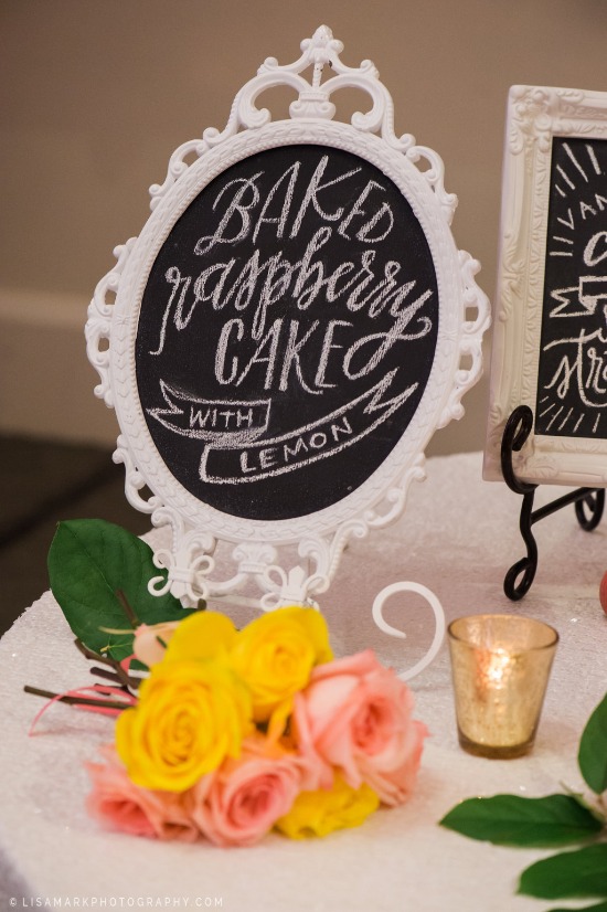 bicycles-and-balloons-wedding-in-peach