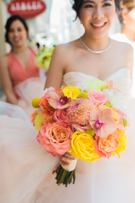 bicycles-and-balloons-wedding-in-peach