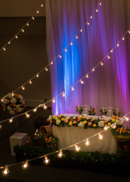 bicycles-and-balloons-wedding-in-peach