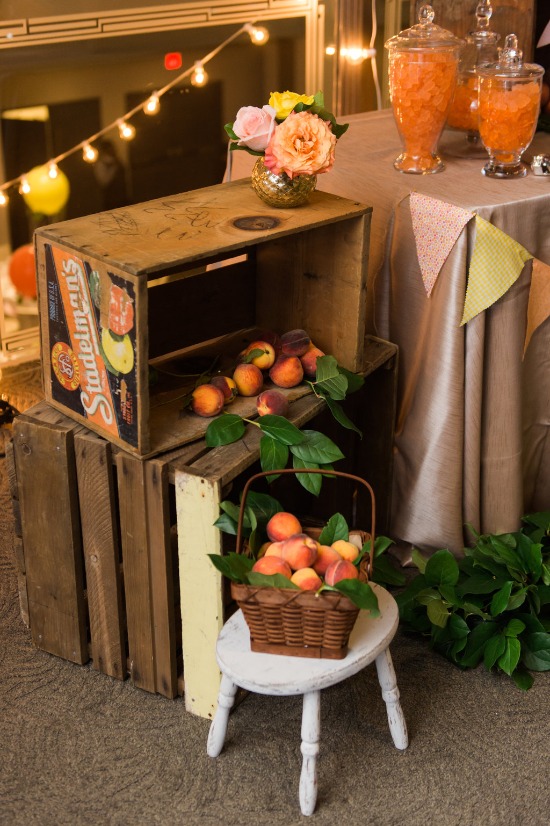 bicycles-and-balloons-wedding-in-peach