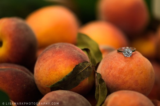 bicycles-and-balloons-wedding-in-peach