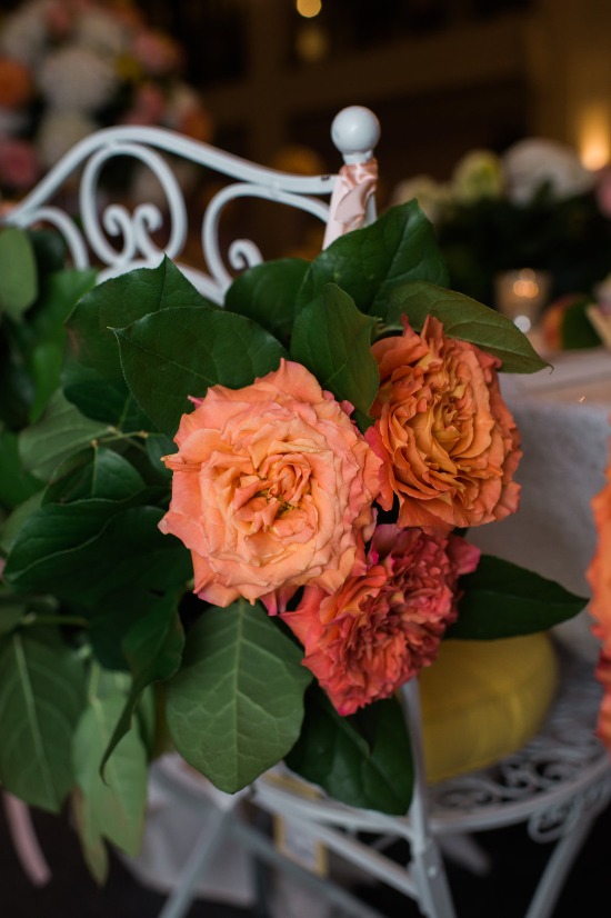 bicycles-and-balloons-wedding-in-peach