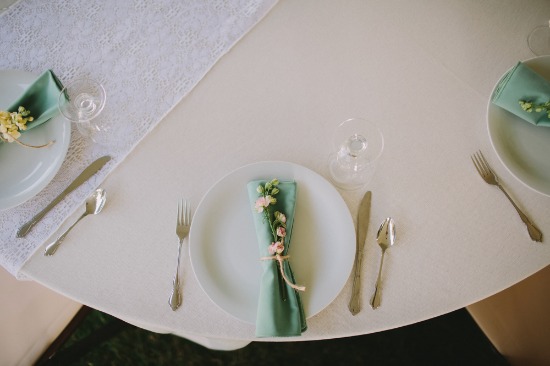 charming-rustic-outdoor-wedding