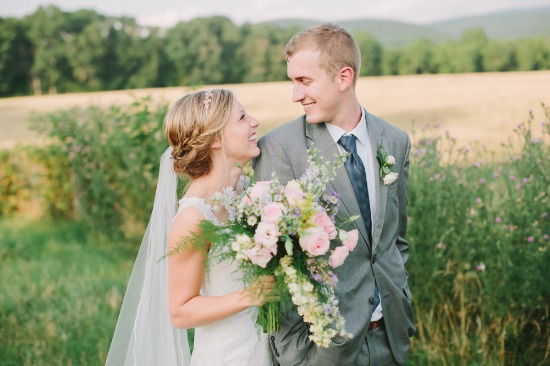 charming-rustic-outdoor-wedding