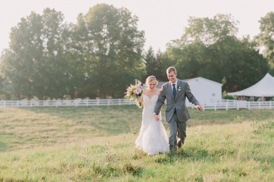 charming-rustic-outdoor-wedding