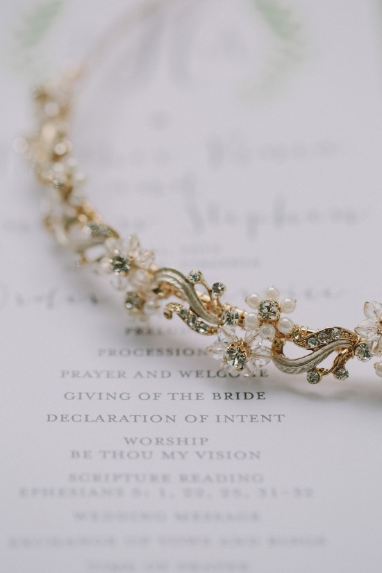 charming-rustic-outdoor-wedding