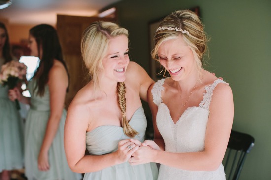 charming-rustic-outdoor-wedding