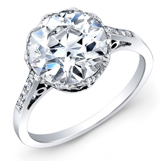 dazzling-diamond-engagement-jewelry