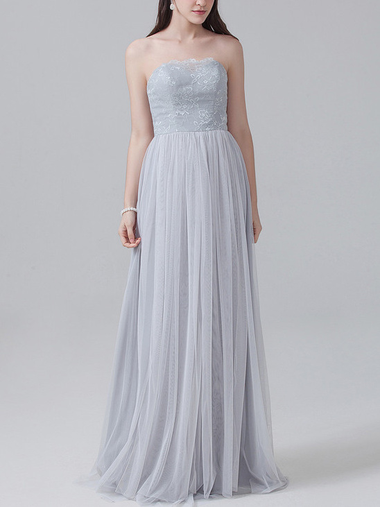 convertible lace tulle bridesmaid dress @weddingchicks
