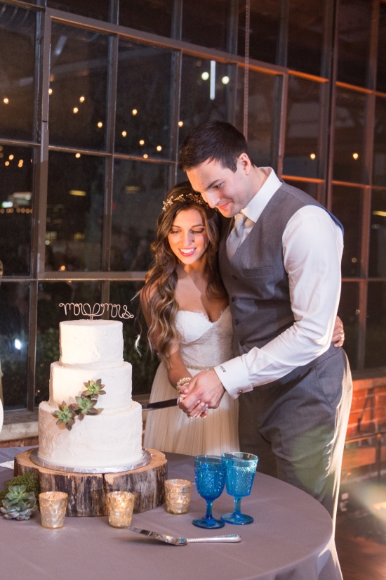 gray-and-gold-industrial-rustic-wedding