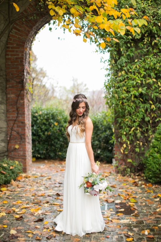 gray-and-gold-industrial-rustic-wedding