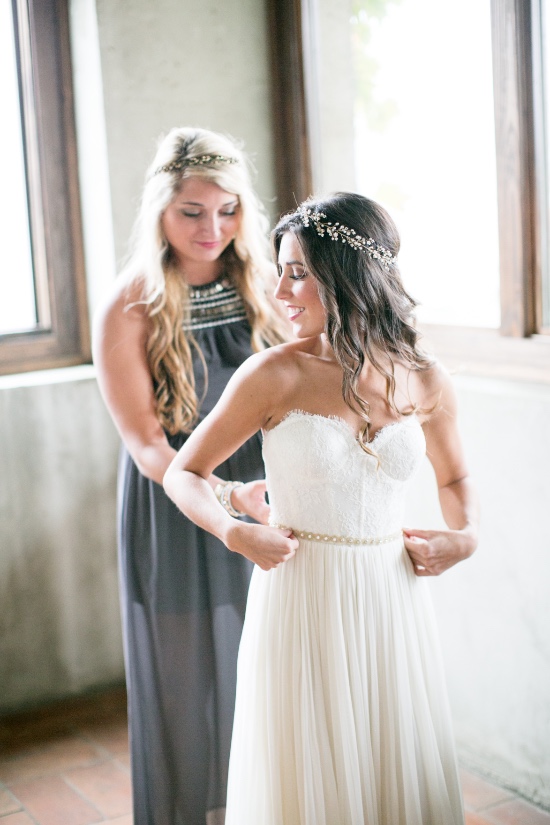 gray-and-gold-industrial-rustic-wedding
