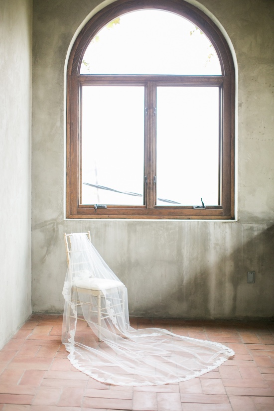 gray-and-gold-industrial-rustic-wedding
