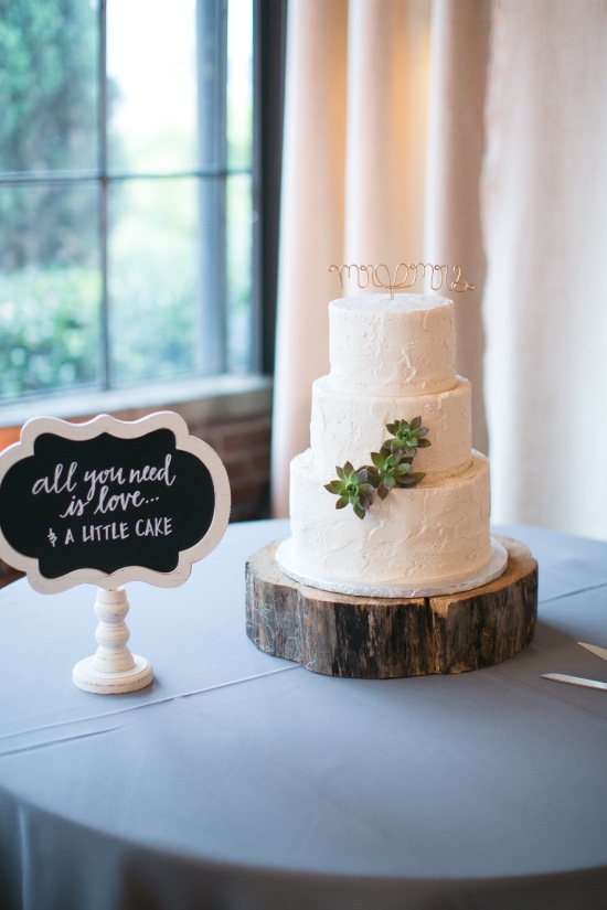gray-and-gold-industrial-rustic-wedding