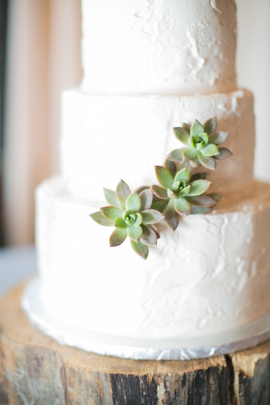 gray-and-gold-industrial-rustic-wedding