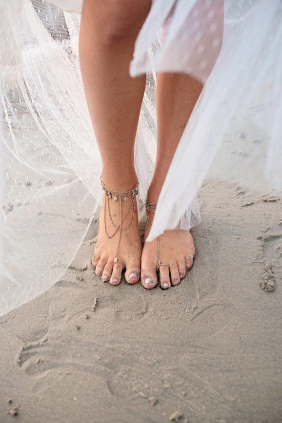 green-and-white-chic-boho-wedding