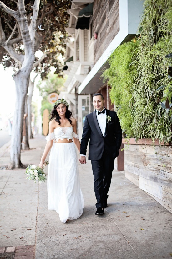 green-and-white-chic-boho-wedding
