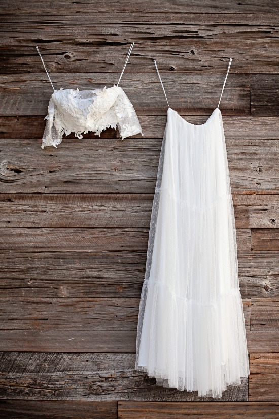 green-and-white-chic-boho-wedding