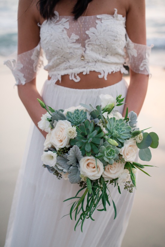 green-and-white-chic-boho-wedding