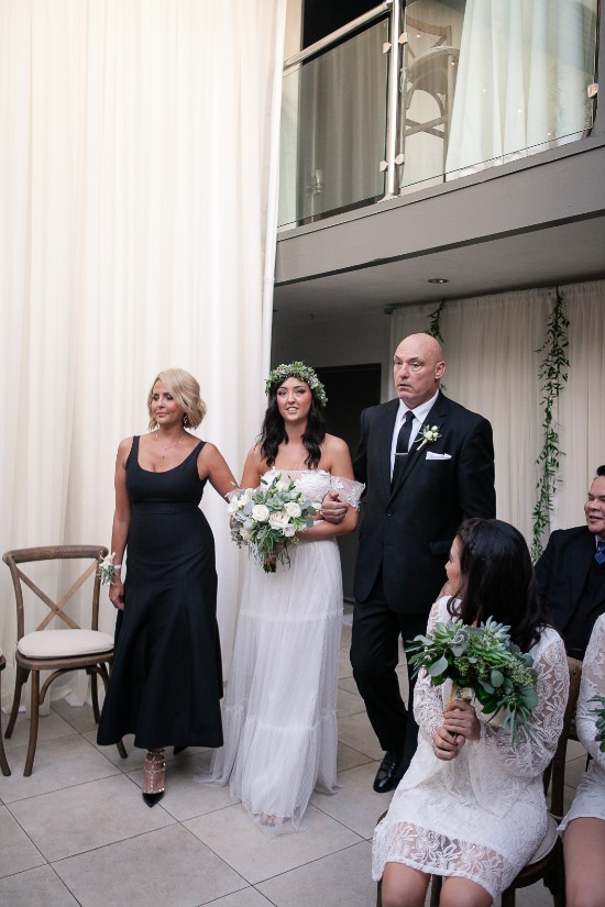 green-and-white-chic-boho-wedding