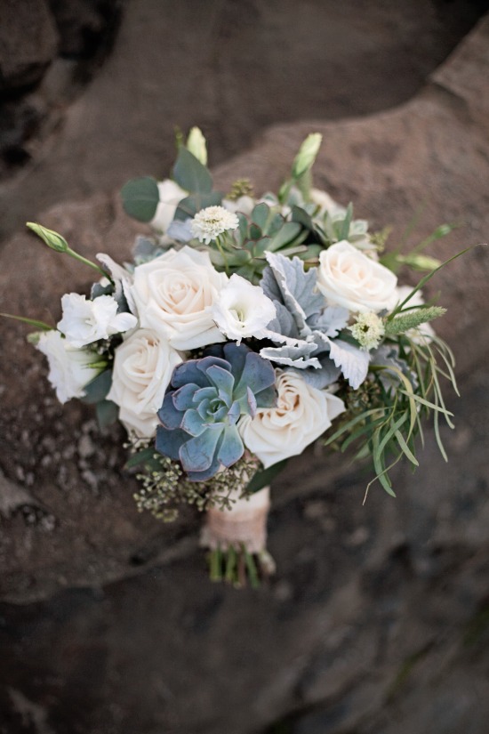 green-and-white-chic-boho-wedding