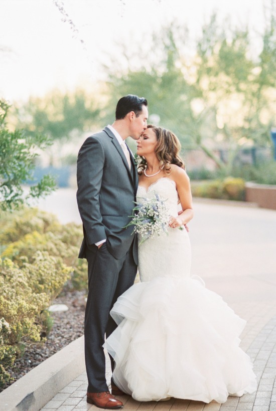 how-to-have-a-glam-desert-wedding
