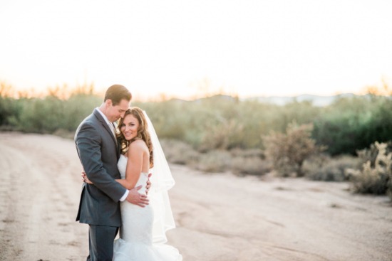 how-to-have-a-glam-desert-wedding