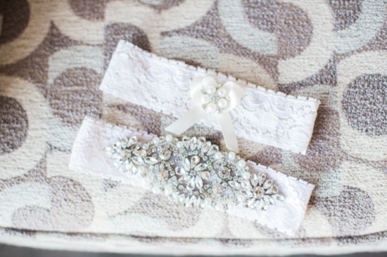 how-to-have-a-glam-desert-wedding