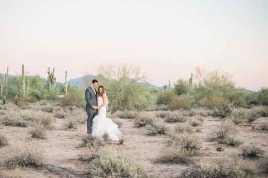how-to-have-a-glam-desert-wedding