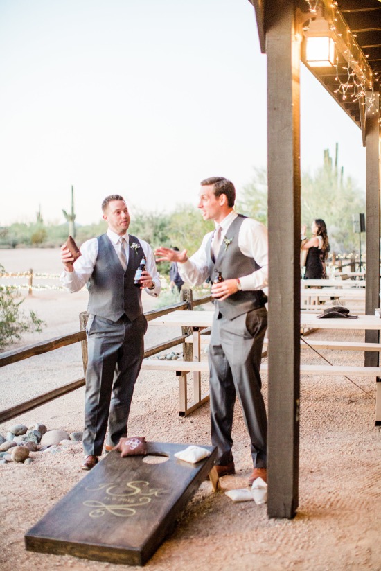 how-to-have-a-glam-desert-wedding