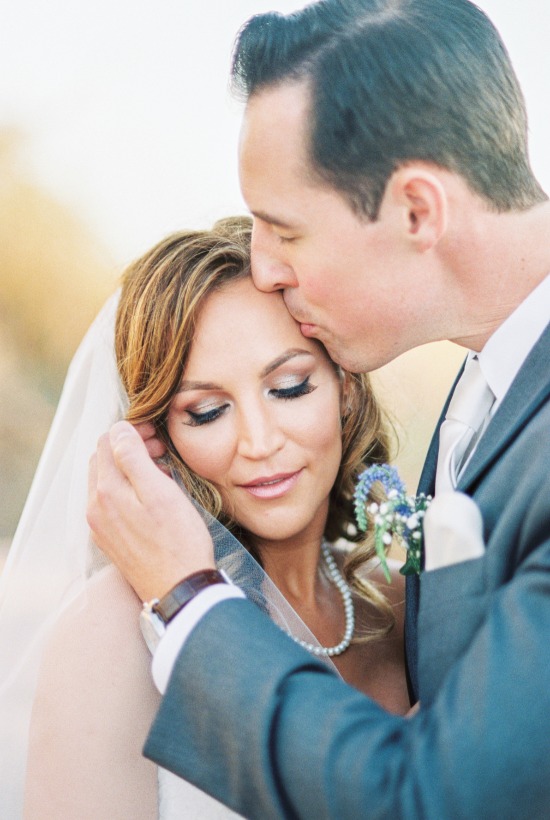 how-to-have-a-glam-desert-wedding
