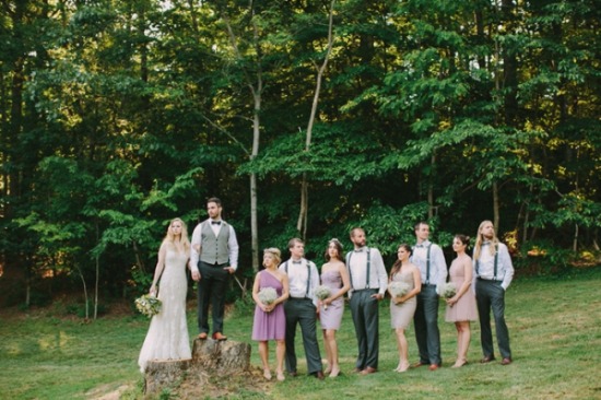 laid-back-purple-and-white-wedding