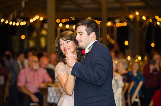 mauve-and-marsala-preppy-wedding
