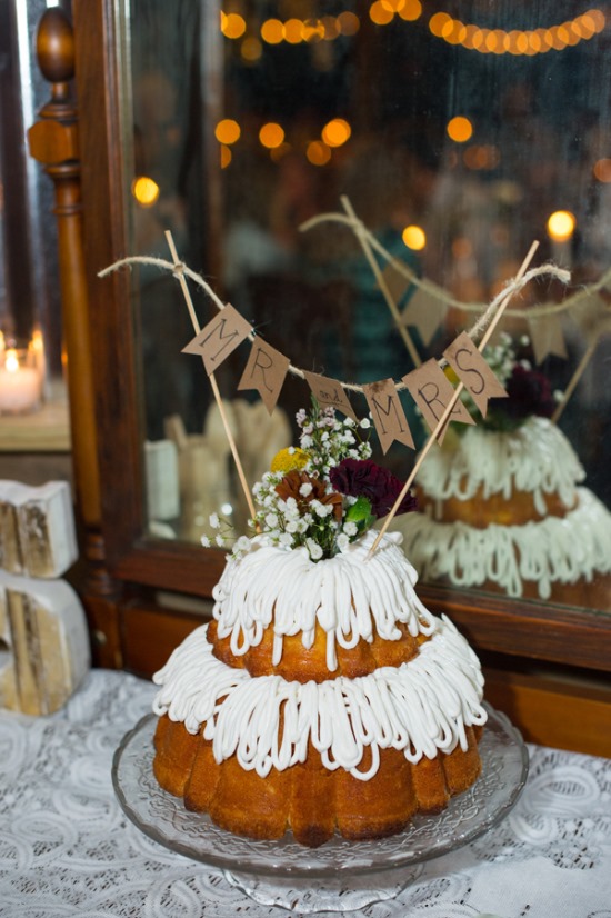 mauve-and-marsala-preppy-wedding