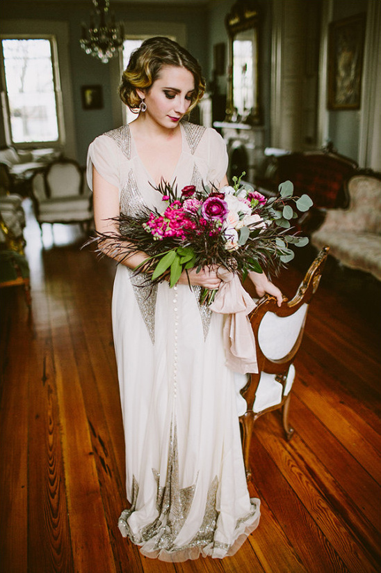modern vintage bridal look @weddingchicks