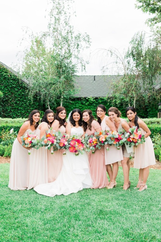 pops-of-pink-vineyard-wedding